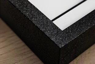 Strakke, moderne afwerking – detail van een 3D-geprint routepaneel
